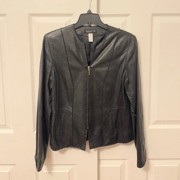 Vintage Jones New York 100% Leather Jacket - Picture 4 of 9